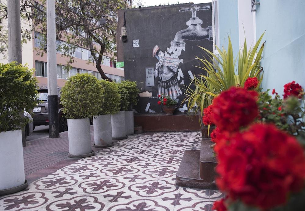 Red Llama Eco Hostel Lima Luaran gambar